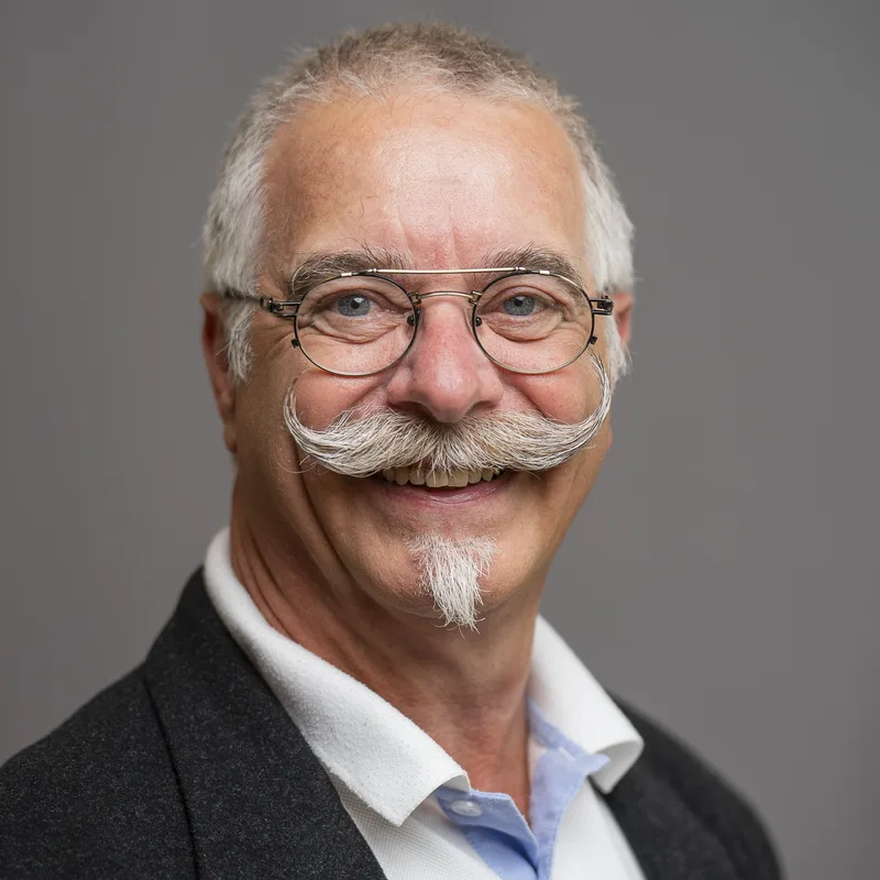 Dirk Niedzella