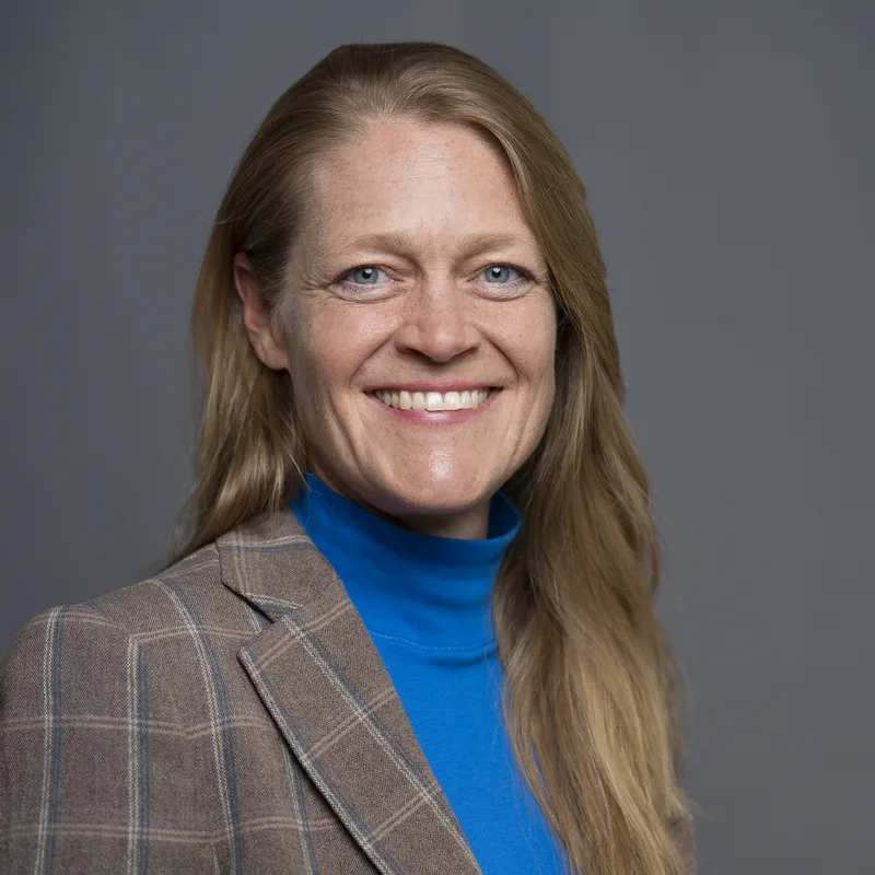 Dr. Henrike Maiti
