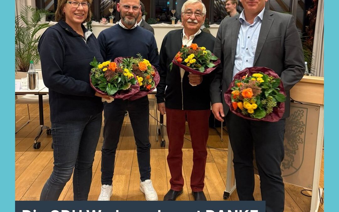 Maik Deneke, Hans-Henning Burtz, Dirk Gärtner und Susanne Brakelmann bei ihrer Verabschiedung aus dem Rat der Gemeinde Wedemark